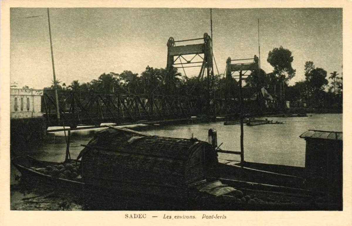 Toàn cảnh cầu sắt Sa Đéc. Ảnh tư liệu.