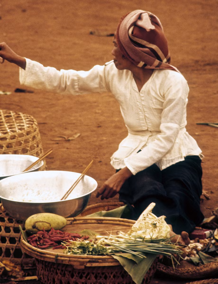 Quầy hàng rau gia vị. Ảnh: Smugmug.com.