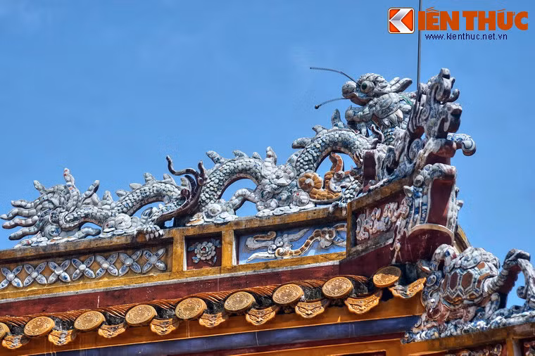 Sau khi vua Thiệu Trị qua đời, điện Long An là nơi quàn thi hài của vua trong 8 tháng, trước khi làm lễ Ninh lăng (đưa đi an táng). Bài vị của vua Thiệu Trị cũng được đưa vào thờ tại điện Long An ngoài nơi thờ chính thức trong Thế Miếu.