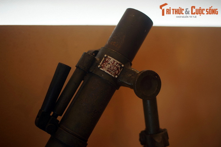 Súng cối 60mm của Đại đội 11, Tiểu đoàn 9, Trung đoàn 66, Sư đoàn 10 sử dụng tấn công Sư đoàn Bộ binh 23 của địch, ngày 11/3/1975.