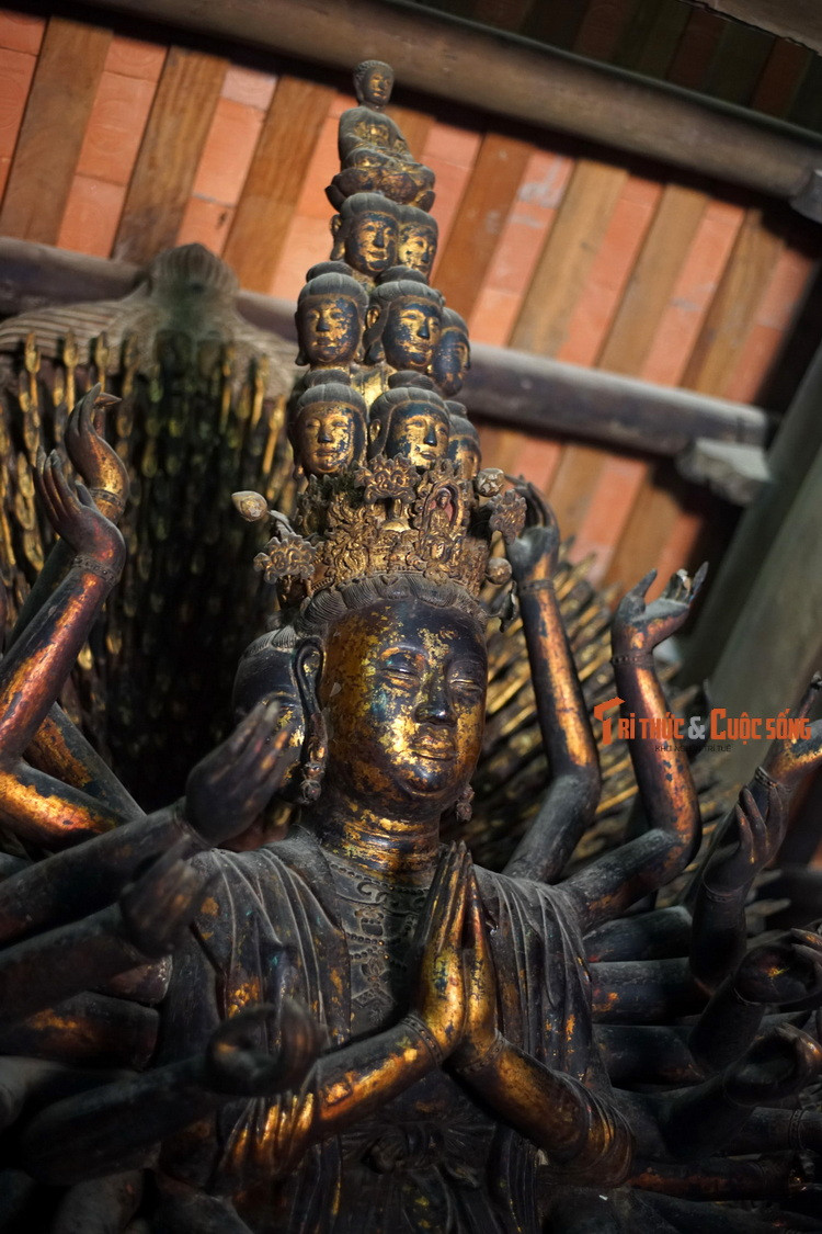 Vào năm 1958, bức tượng này đã tham gia triển lãm nghệ thuật Phật giáo Quốc tế tại Ấn Độ và được vinh danh với giải đặc biệt.