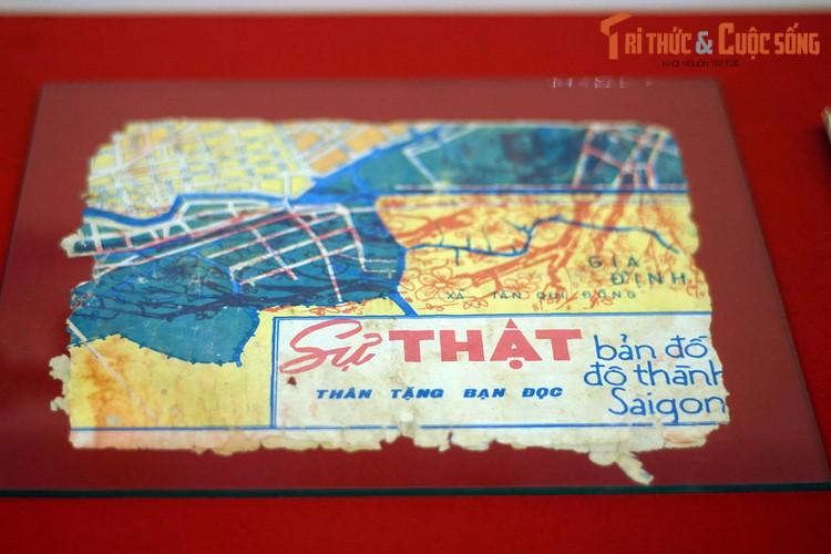 Tấm bản đồ Sài Gòn của má Sáu Ngẫu (thị xã Thủ Dầu Một) trao cho Trung đoàn 27, Sư đoàn 320 khi đơn vị tiến công Lái Thiêu, tiến vào giải phóng Sài Gòn, đêm 29/4, rạng ngày 30/4/1975.