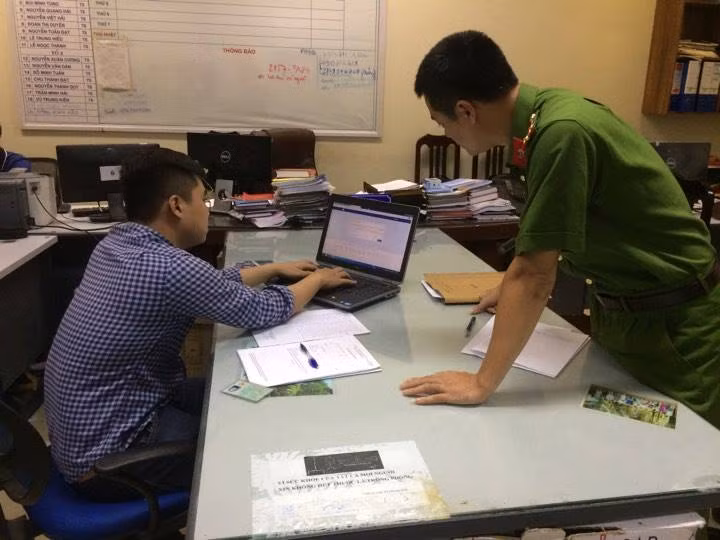 Công an HN làm việc với Đào Ngọc Khánh để làm rõ tin đồn.