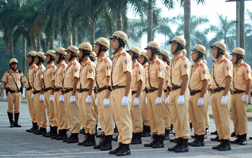 Đại tá Đào Vịnh Thắng – Trưởng Phòng CSGT – Công an TP Hà Nội cho biết: “Chúng tôi tổ chức hội thi nhằm nâng cao tinh thần trách nhiệm để các cán bộ chiến sỹ nhận thức rõ vai trò của mình, chấp hành nghiêm chỉnh điều lệ của Công an nhân dân. Đồng thời nâng cao tư thế, tác phong, ý thức mỗi cán bộ chiến sỹ trong quá trình làm nhiệm vụ. Chấp hành hiệu lệnh CAND, tư thế, tác phong trong công tác xây dựng lực lượng chúng tôi cho rằng đây là vấn đề then chốt".