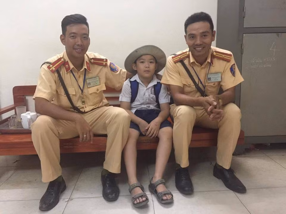 Diem nong 24h: Xac dinh nguoi tung tin an mang chat dau trong TTTM