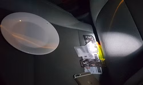 Tai xe mang ma tuy dieu khien o to dam canh sat 141 HN-Hinh-3