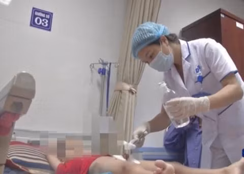 Lo nguyen nhan tre bi sui mao ga o Hung Yen