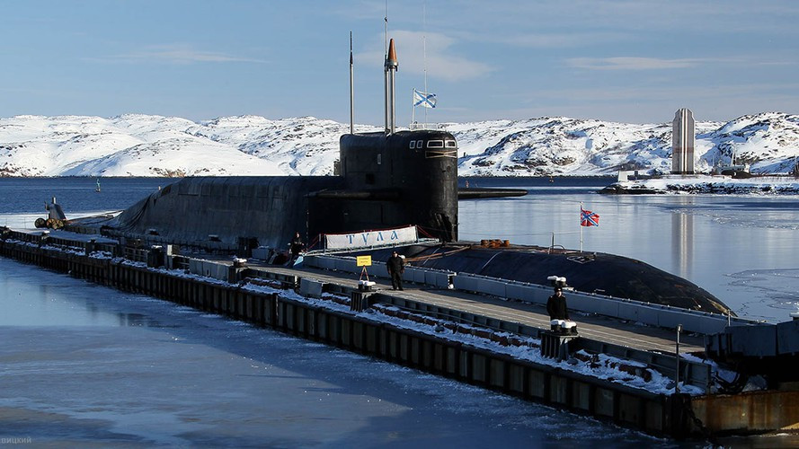 Nguyên nhân chủ yếu có liên quan đến việc không nhận được sự bảo vệ cần thiết của tàu ngầm Nga, cả khi rời khỏi căn cứ của hạm đội lẫn trong khi di chuyển đến khu vực làm nhiệm vụ.