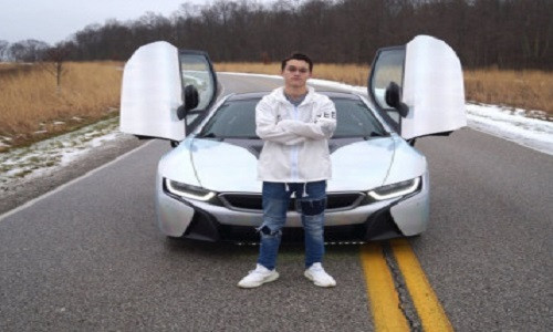 Eddy Zillan 18 tuổi đã trở thành triệu phú khi vẫn đang học trung học.