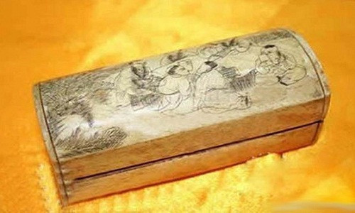 Hộp đựng xuân cung đồ. (Nguồn ảnh: Toutiao)