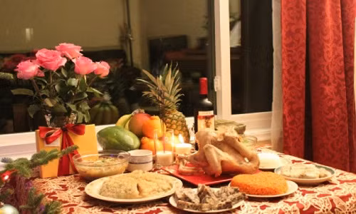 Mâm cỗ cúng Giao thừa.