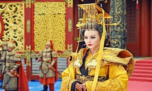 Võ Tắc Thiên hoàng đế. Ảnh cổ trang.