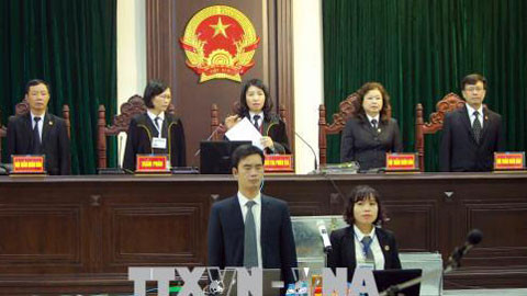 Hội đồng xét xử. Ảnh TTXVN