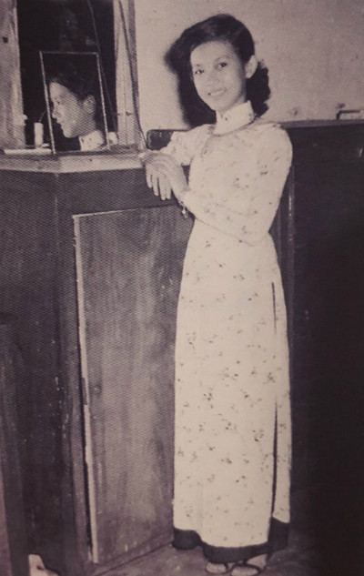 Ảnh chụp nghệ sĩ Thanh Nga năm 13 tuổi (1955).