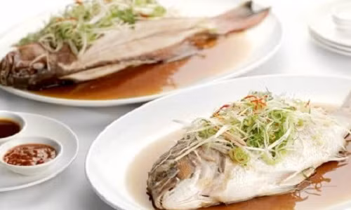 Khám phá tục ăn cá lấy may năm mới