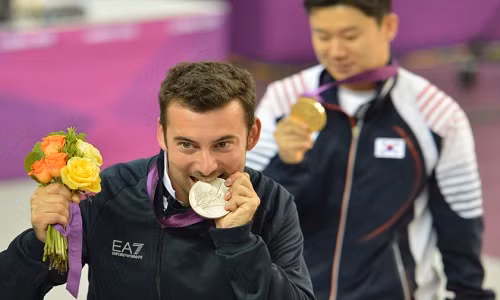 Vào ngày 10/2 vừa qua, Olympic Mùa đông 2018 đã chính thức diễn ra tại Pyeongchang (Hàn Quốc). Các vận động viên Olympic của các nước tham gia tranh tài ở nhiều nội dung thi đấu và những chiếc huy chương đầu tiên đã tìm được chủ nhân.