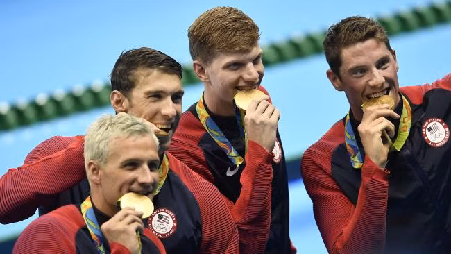 Các vận động viên tham dự Olympic đều biết rõ huy chương vàng không được làm từ vàng nguyên chất.