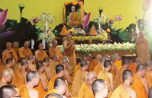 Le tang Dai lao Hoa thuong Thich Giac Nhien to chuc tai TP HCM-Hinh-2
