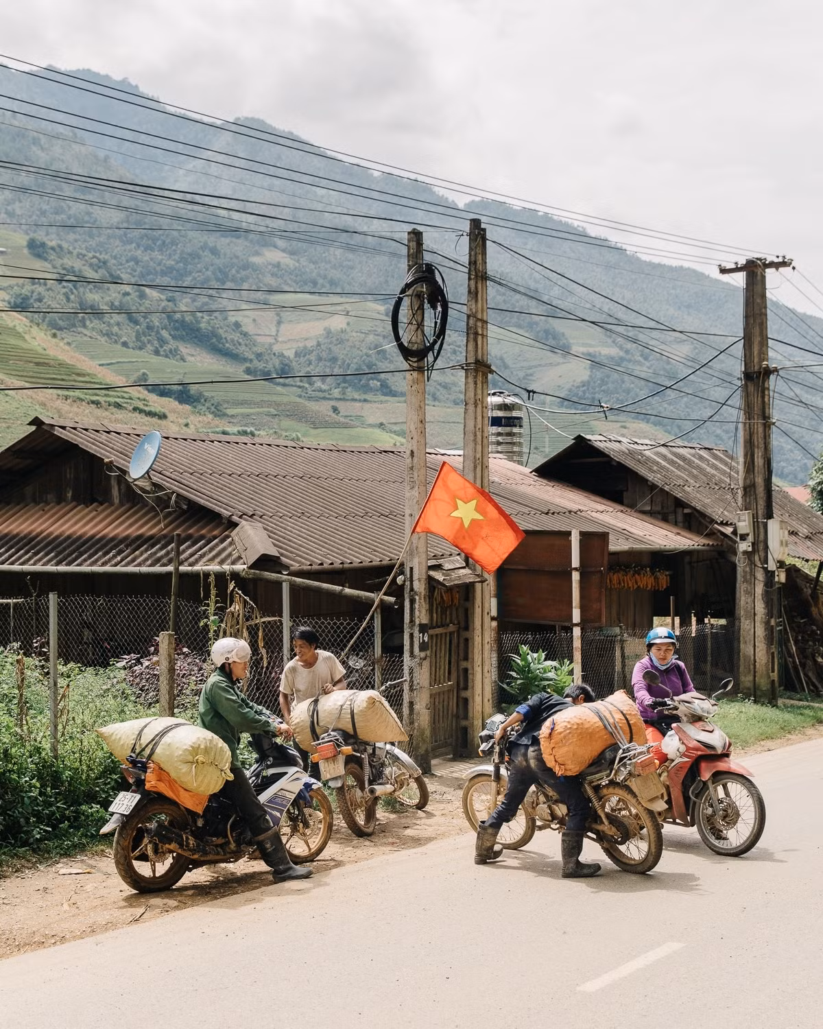 Con đường từ Hà Nội đến Mù Cang Chải, Yên Bái