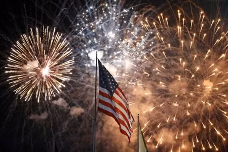 Nguoi dan My hao hung don Quoc khanh-Hinh-5