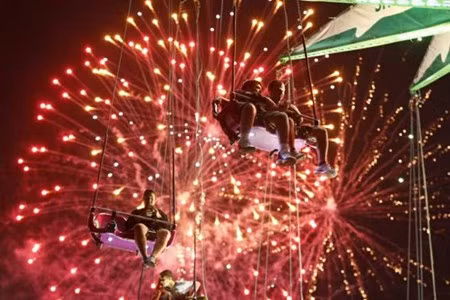 Nguoi dan My hao hung don Quoc khanh-Hinh-12