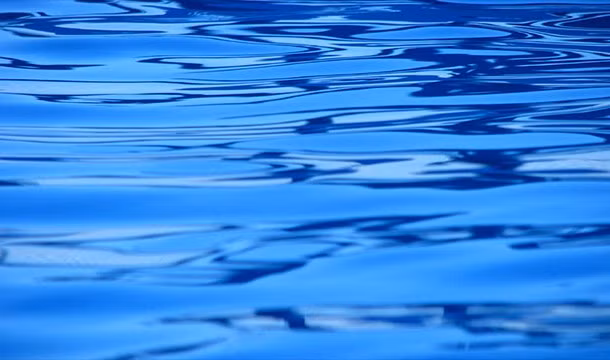 1,2 tỷ người trên thế giới sống trong điều kiện không có đủ nước sinh hoạt.