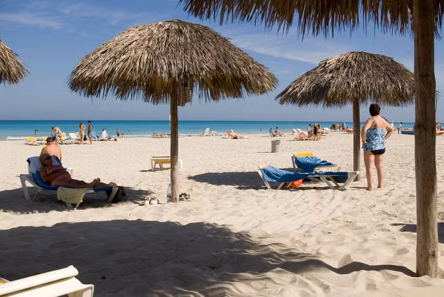 Varadero được đánh giá là một trong những bãi biển đẹp nhất thế giới và là thiên đường nghỉ dưỡng. Đây là một thành phố nghỉ dưỡng thuộc tỉnh Matanzas, Cuba và là nơi có khu nghỉ dưỡng lớn nhất vùng Caribe.