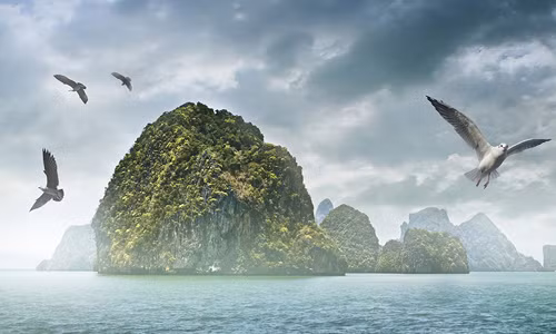 Trong tiếng Thái, tên quốc gia này có nghĩa là "vùng đất tự do".