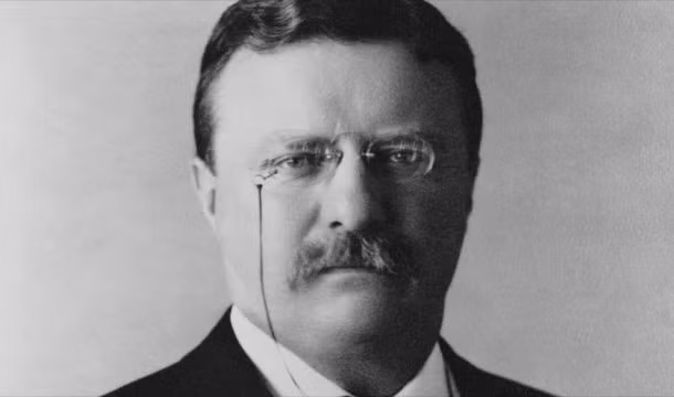 Trước khi Tổng thống Mỹ Theodore Roosevelt dọn vào tòa nhà được gọi là Nhà Trắng như ngày nay, tòa nhà này được gọi là "Nhà điều hành" - nơi ở và làm việc của Tổng thống Mỹ, đồng thời là một trong những biểu tượng của nước Mỹ. Đây là một trong những điều bất ngờ về Nhà Trắng không phải ai cũng biết.