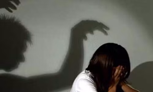 Ga duong “yeu rau xanh” gio tro bi oi voi chau