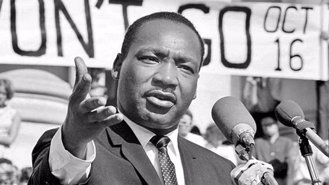 Martin Luther King Jr không phải là tên khai sinh của ông. Tên thật của ông lúc chào đời là Michael Luther King Jr.
