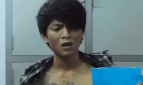 Ruot duoi nhu phim hanh dong de bat ke tron na da tinh