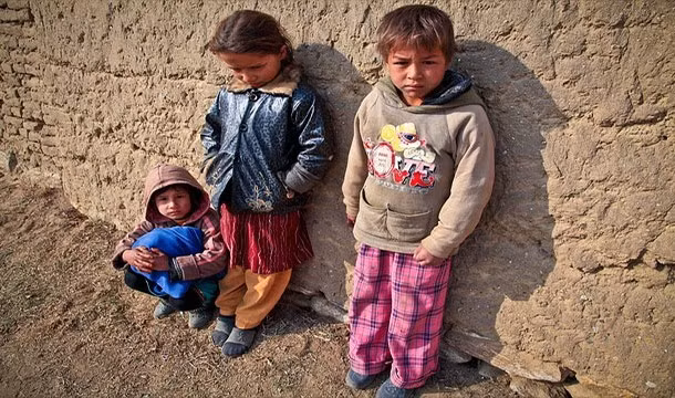 Mỗi ngày có 805 triệu người lâm vào tình trạng đói khát. 98% trong số này diễn ra ở các kém phát triển và phần lớn trẻ em là nạn nhân của tình trạng đói nghèo.