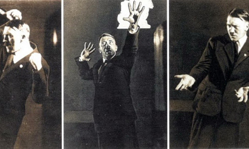 Hitler dùng ngôn ngữ cơ thể để bài diễn thuyết đầy tính thuyết phục hơn khi đứng trước công chúng. Ảnh chụp năm 1925.
