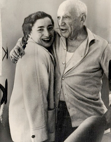  Picasso là danh họa có nhiều tranh bị đánh cắp hơn bất cứ họa sĩ nào. Theo thống kê, 1.147 tác phẩm của Picasso được xếp vào danh sách bị ăn trộm, mất tích hay tranh chấp.