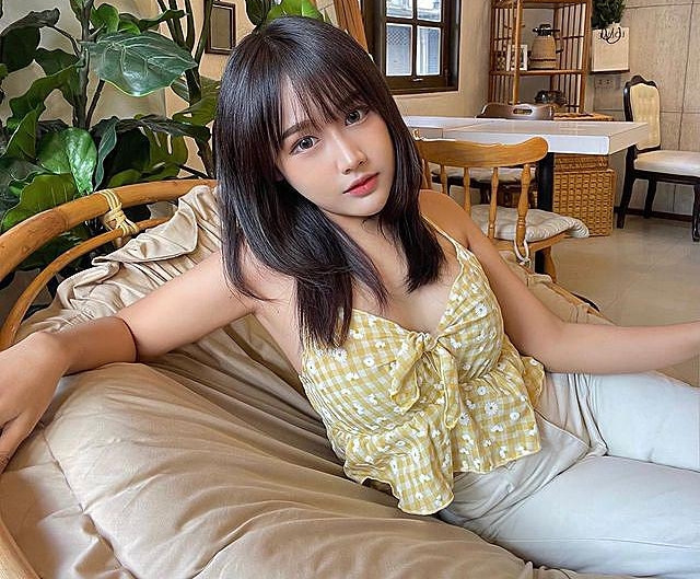 Hình ảnh xinh đẹp của hot girl Kanjana Sumala.