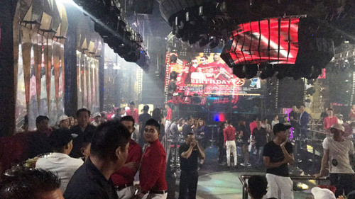 Một điểm kinh doanh nhạy cảm bị Đoàn kiểm tra, xử lý vào rạng sáng nay 15/5 ở TP HCM.