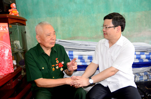 Từ tháng 6/2016 đến tháng 11/2017 là Ủy viên Ban Thường vụ Tỉnh ủy, Chủ tịch HĐND tỉnh khóa XVIII, Bí thư Thành ủy Tuyên Quang; từ tháng 11/2017 đến tháng 8/2020 là Ủy viên Ban Thường vụ Tỉnh ủy, Chủ tịch HĐND tỉnh khóa XVIII.