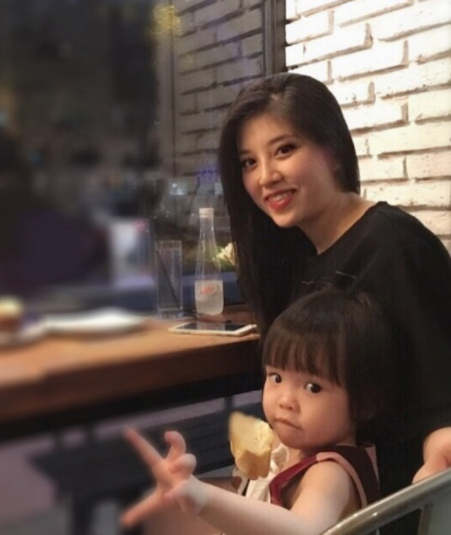 Nam ca sĩ thổ lộ thời gian đầu vì tất bật chạy show liên tục nên anh muốn vợ con có cuộc sống ổn định, an bình ở Đà Lạt. Dù yên tâm nhưng nỗi nhớ vợ con da diết cứ mãi quẩn quanh trong tâm trí Lâm Hùng.