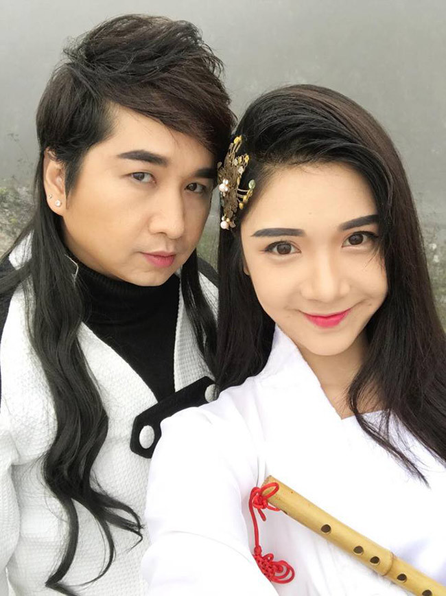 Bên cạnh đó, hot girl này còn tham gia đóng MV cùng nam ca sĩ Bằng Cường.