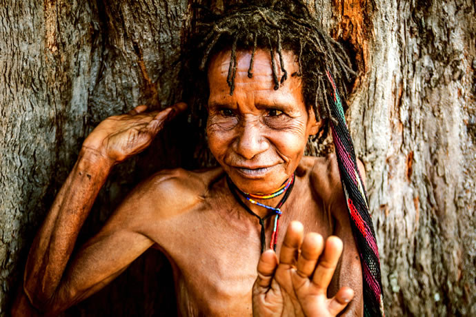 Rung ron noi mot nguoi than chet di, chat mot ngon tay-Hinh-3