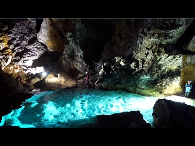 Phat hien hang dong khong lo tuyet dep trong ho sut-Hinh-2