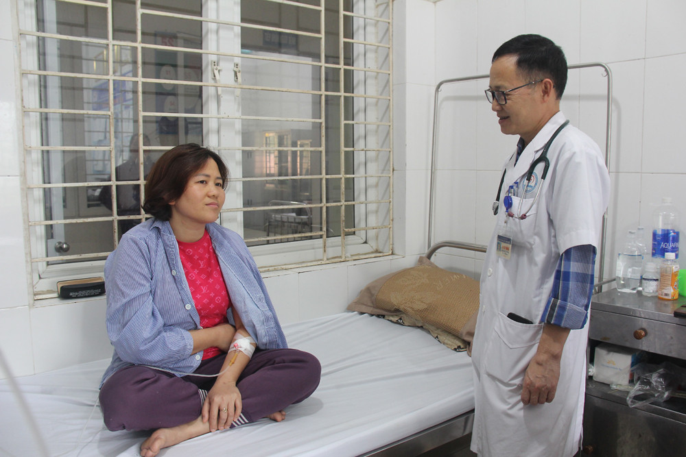 Nhieu nguoi o Bac Giang nhap vien sau khi an dam cuoi