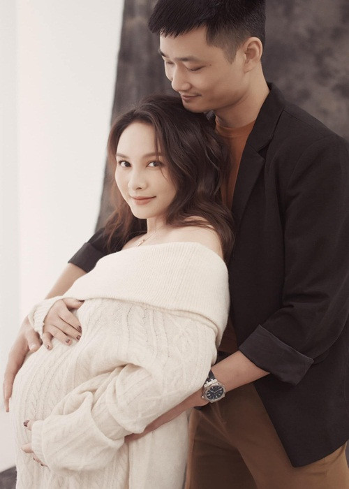 Ông xã của Bảo Thanh rất chiều chuộng vợ con.