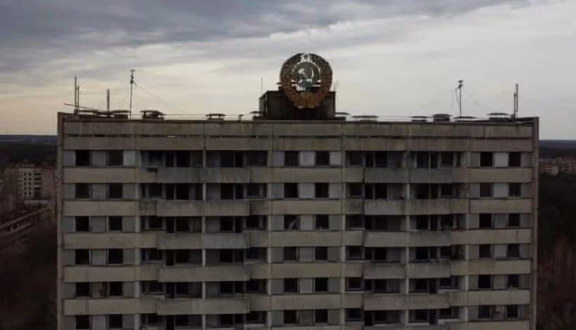 Nhờ series truyền hình cùng tên nổi tiếng của HBO, Chernobyl ngày càng thu hút du khách. Ước tính trong năm 2019, thời điểm ra mắt bộ phim, khoảng 120.000 khách đã đến thăm "vùng đất chết".