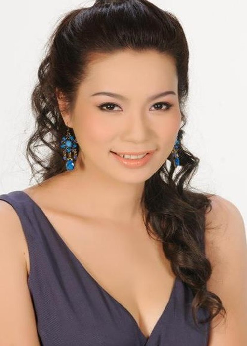 Ngay sau khi đoạt giải 7 tại cuộc thi tuyển Diễn viên Điện ảnh Văn Thánh năm 1992, Trịnh Kim Chi được giao vai chính trong phim “Khát vọng sống”, “Những năm tháng đã qua”, “Vòng vây tội lỗi”, “Viên hồng ngọc”, “Thời thơ ấu”.