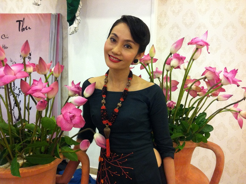 Hạnh Thúy đoạt một số giải thưởng như Nữ diễn viên phụ xuất sắc Liên hoan phim toàn quốc năm 2005, Đạo diễn xuất sắc Liên hoan sân khấu chuyên nghiệp năm 2009, Giải B tác phẩm Sân khấu năm 2009 (tác giả, đạo diễn), Giải B cho vở diễn Dòng nhớ - Liên hoan sân khấu chuyên nghiệp 2009 (tác giả, đạo diễn). Năm 2015, cô được phong tặng danh hiệu nghệ sĩ ưu tú.