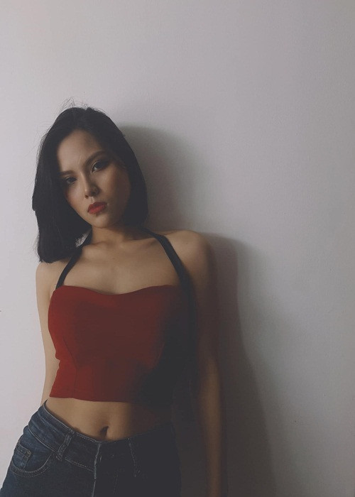 Em gái màn ảnh của Phương Oanh sở hữu vóc dáng thon gọn.