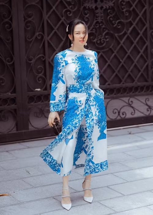 Trước khi đến với Quách Ngọc Ngoan, Phượng Chanel từng trải qua hôn nhân đổ vỡ và có hai cô con gái riêng.