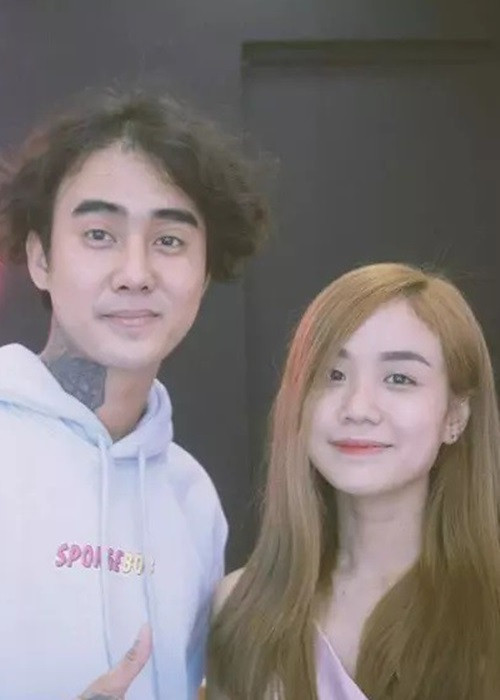 Mới đây, Bảo Ngọc bất ngờ vướng vào ồn ào chia tay của Đạt G - Du Uyên. Một số cư dân mạng chỉ ra bằng chứng Bảo Ngọc và Đạt G thường xuyên tương tác trên mạng xã hội.